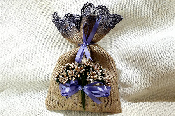 jute pouches for gifting