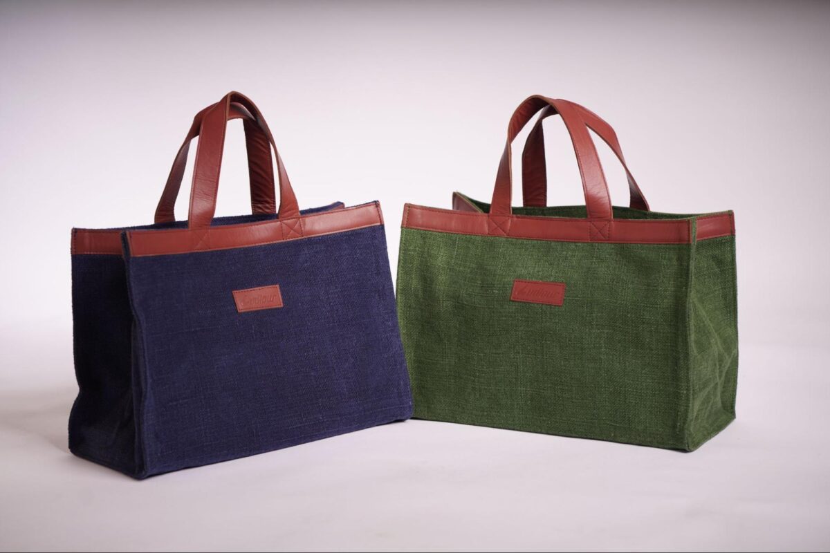 Why Visit A Jute Bag Manufacturer Instead Of Buying Plastic Bags? – Udyog  Bag
